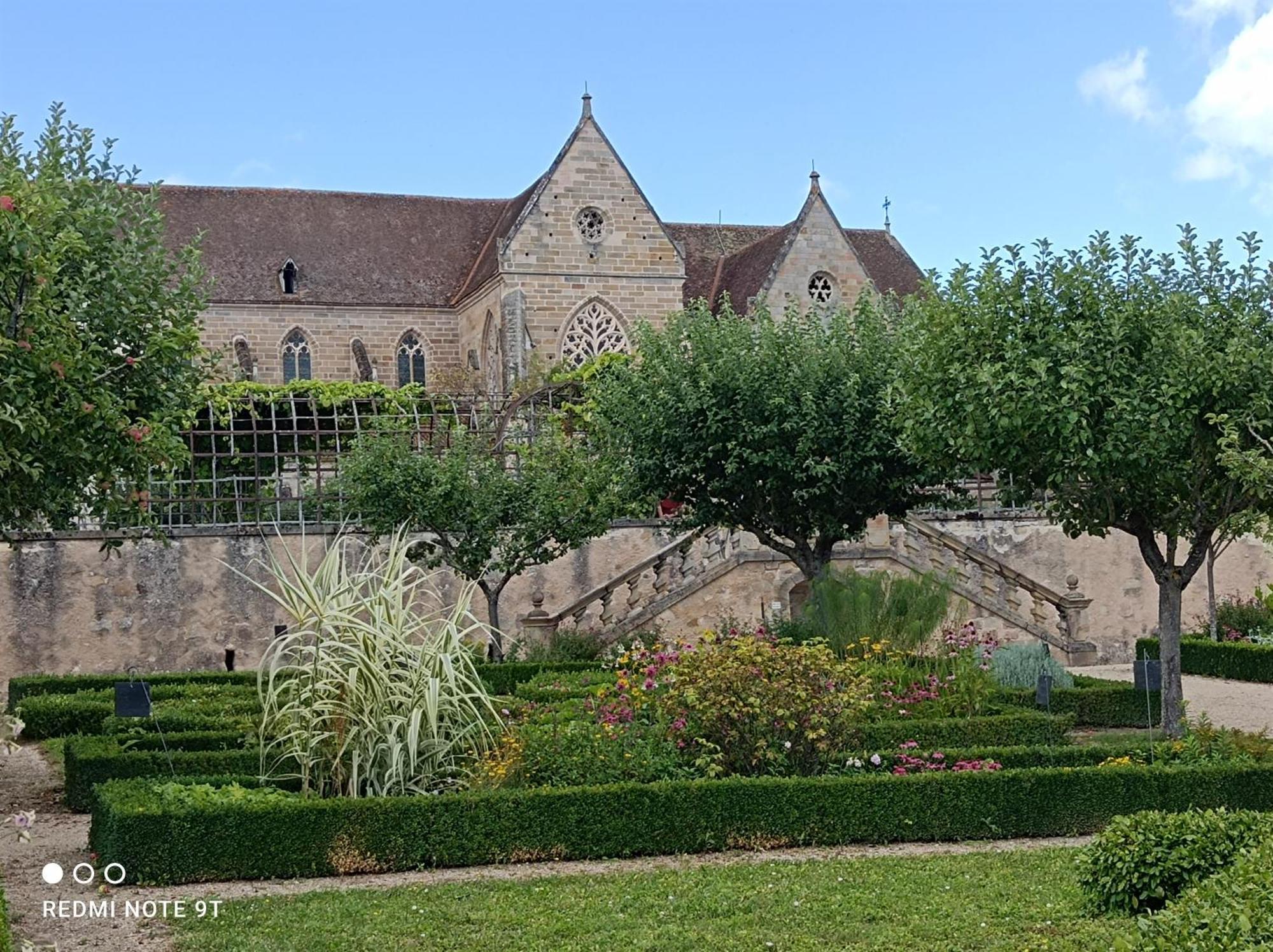 La Halte Du Clos Souvigny Eksteriør bilde